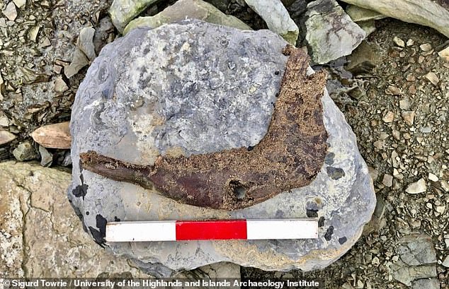 Erosion Unveils a Possible Neolithic Village Site Near Skara Brae in Orkney