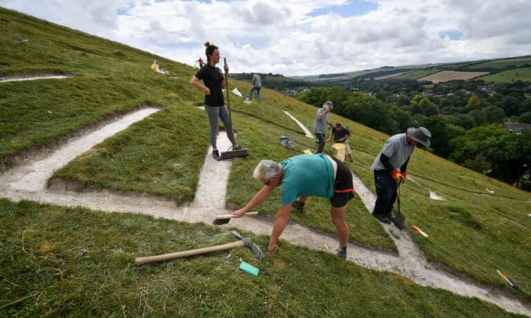 Archaeology Breakthrough As ‘Flabbergasted’ Researchers Make Cerne Abbas Giant Origin Find